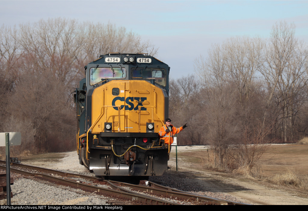 CSX 4754